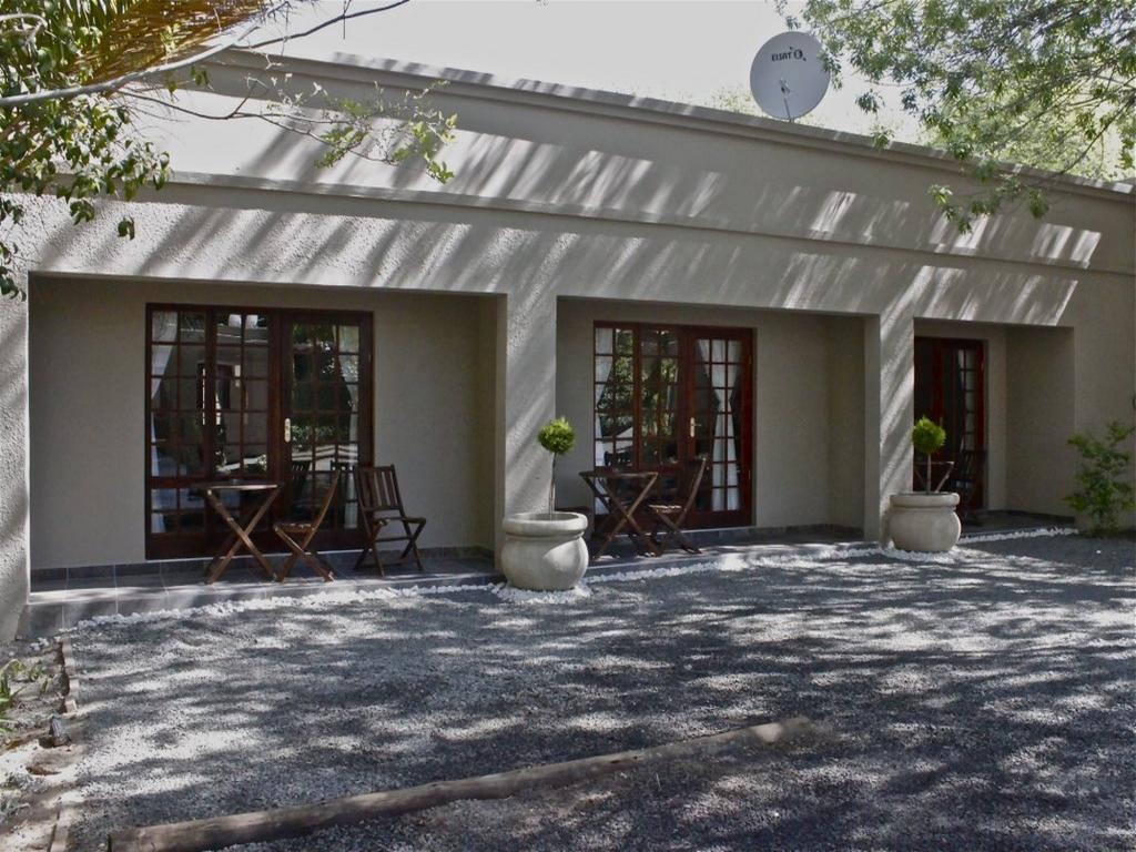 The Nightingale Guesthouse Bloemfontein Buitenkant foto