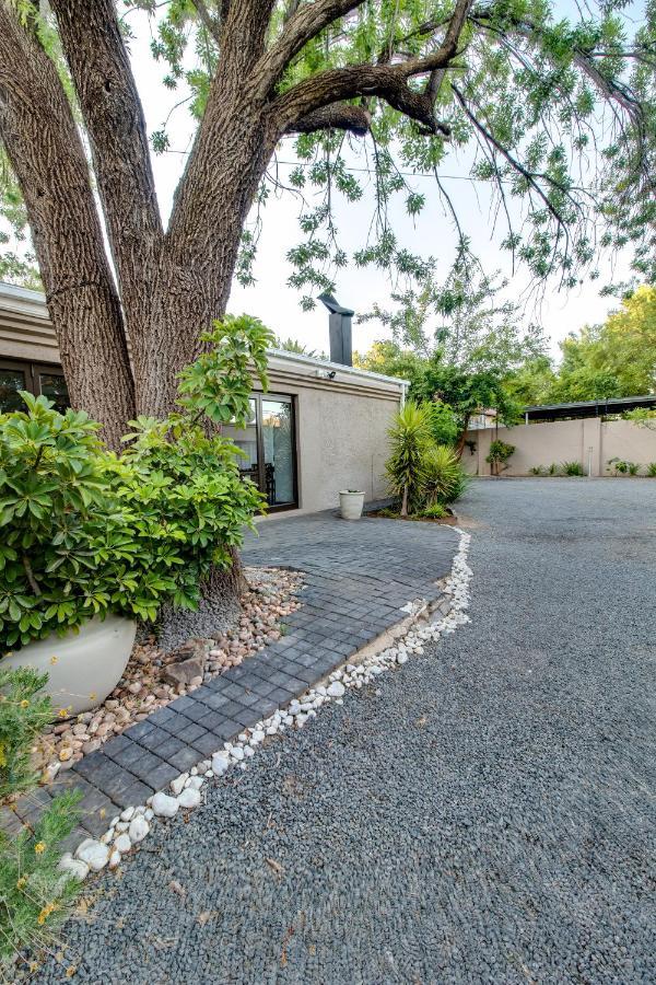 The Nightingale Guesthouse Bloemfontein Buitenkant foto