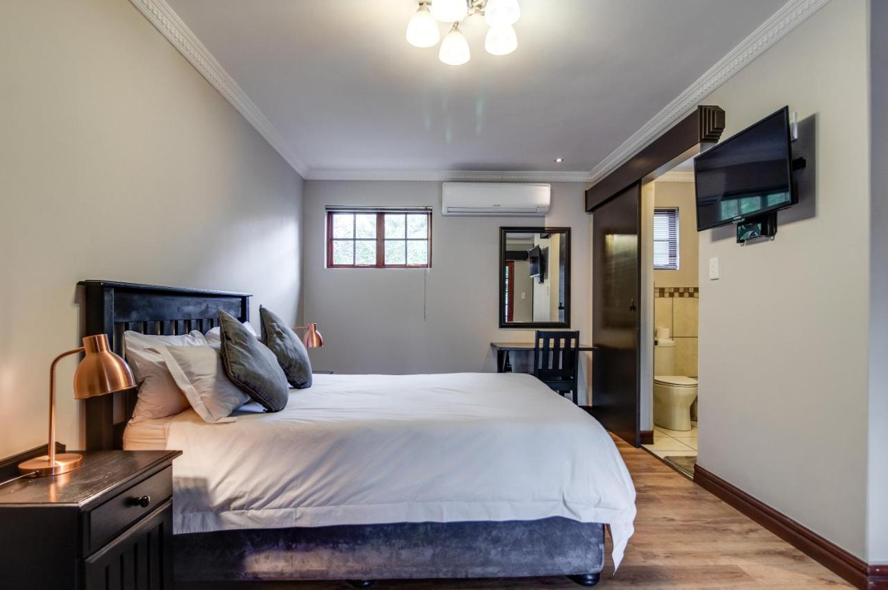 The Nightingale Guesthouse Bloemfontein Buitenkant foto