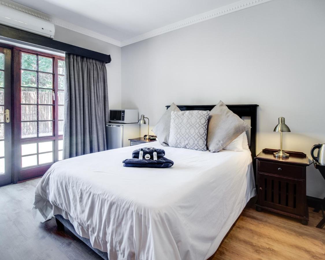 The Nightingale Guesthouse Bloemfontein Buitenkant foto